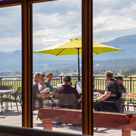 Headwaters Lodge At Eagle Ranch Resort 因弗米尔 外观 照片