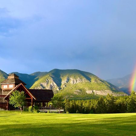 Headwaters Lodge At Eagle Ranch Resort 因弗米尔 外观 照片